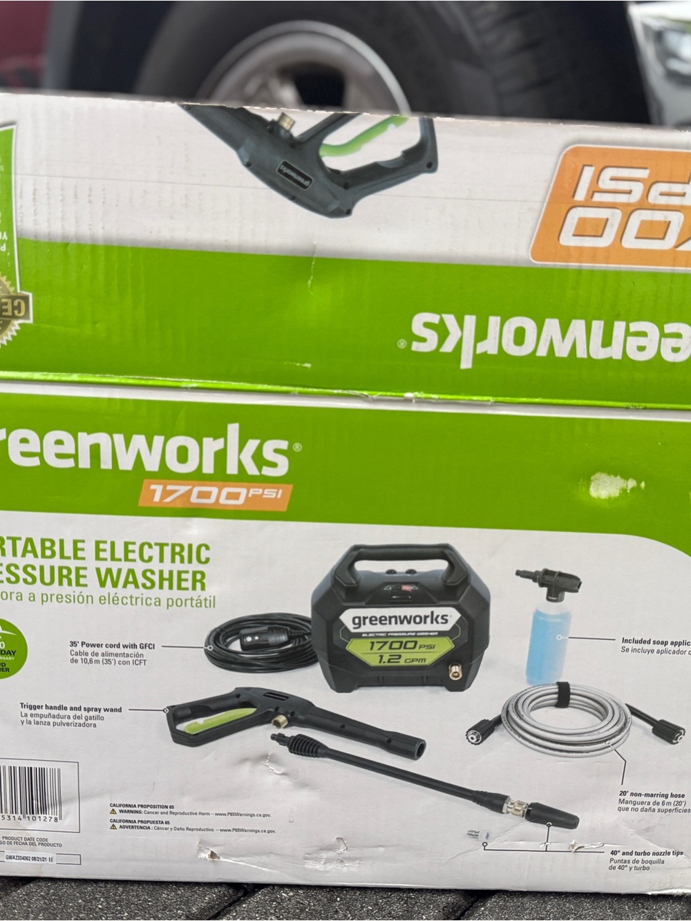 Greenworks 1700 PSI Portable Electric Pressure Washer - Green/Black